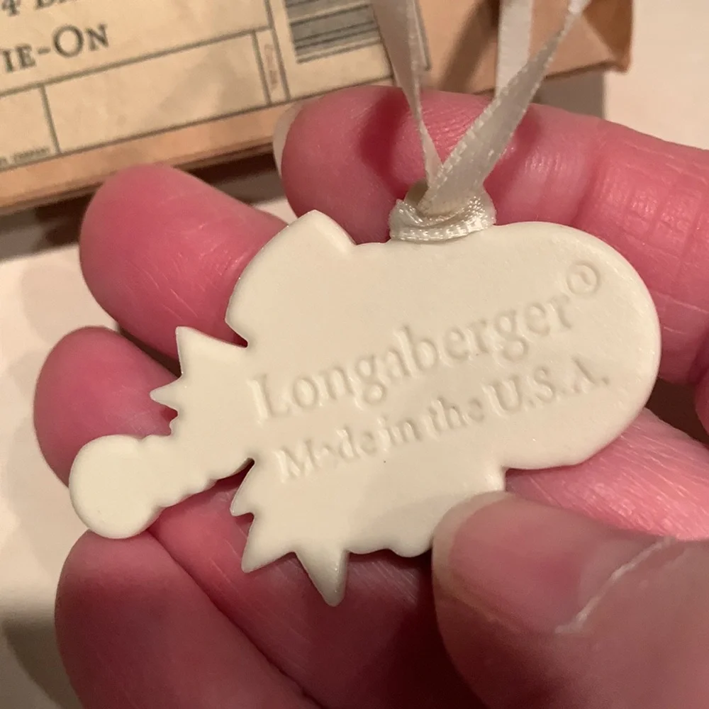 Longaberger 2004 Baby Tie-On. NIB
